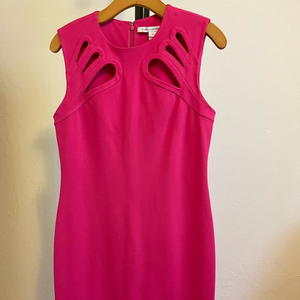 Designer day time dress, nice fit